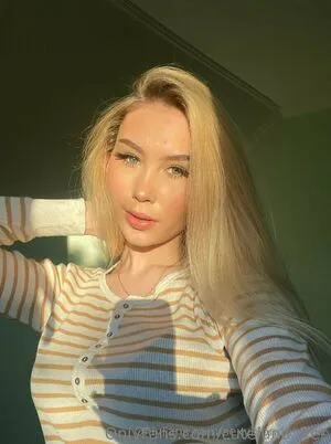 Sexyblondesarah OnlyFans Leaked Free Thumbnail Picture - #tLb24o9aBT