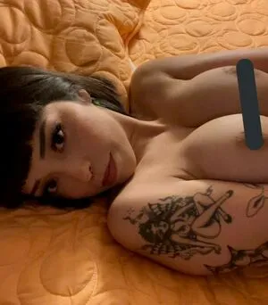 Sexychamele0n OnlyFans Leaked Free Thumbnail Picture - #EITWYiEEZY