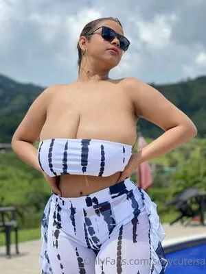 SexyCuteIsa OnlyFans Leaked Free Thumbnail Picture - #khaMf80Mam