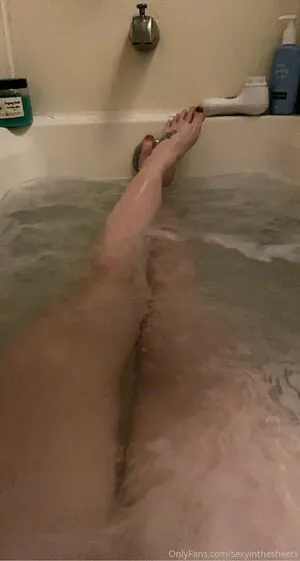 Sexyinthesheets OnlyFans Leaked Free Thumbnail Picture - #CmIzrqxnRz