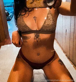 Sexyisanunderstatement OnlyFans Leaked Free Thumbnail Picture - #d65P38MQms
