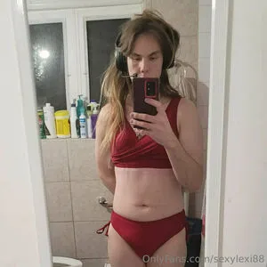 Sexylexi88 OnlyFans Leaked Free Thumbnail Picture - #V0dIWbVm45