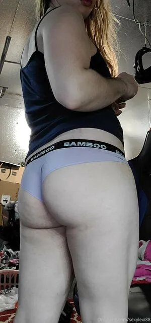 Sexylexi88 OnlyFans Leaked Free Thumbnail Picture - #tGSE9cQkTQ
