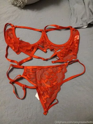 Sexyrealwife86 OnlyFans Leaked Free Thumbnail Picture - #pAosDCI0sO