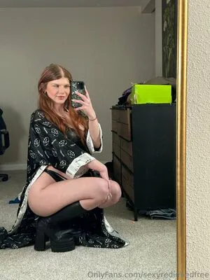 Sexyredinbedfree OnlyFans Leaked Free Thumbnail Picture - #ddzUneDWi0
