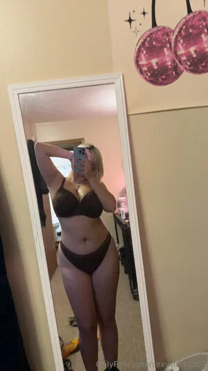 Sexysierra360 OnlyFans Leaked Free Thumbnail Picture - #B7jnPrbs8g