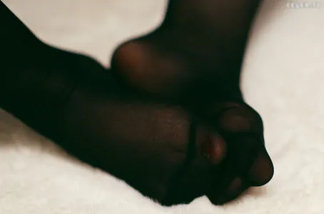 Sexyskyfeet OnlyFans Leaked Free Thumbnail Picture - #WDrCokdoY7