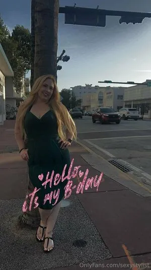 Sexystylist OnlyFans Leaked Free Thumbnail Picture - #mVMiM1R6C6