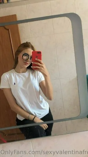 Sexyvalentinafree OnlyFans Leaked Free Thumbnail Picture - #C42J8HcNTs