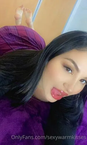 Sexywarmkisses OnlyFans Leaked Free Thumbnail Picture - #LFIOqlAdqu