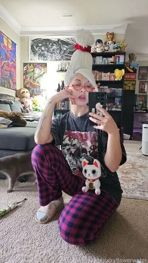 Sexywaterflower OnlyFans Leaked Free Thumbnail Picture - #VblwaxxeAy