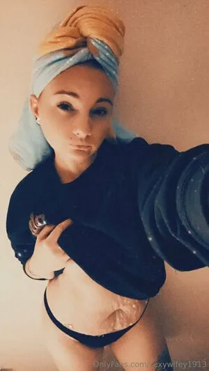 Sexywifey1913 OnlyFans Leaked Free Thumbnail Picture - #P4vSJ11wm0