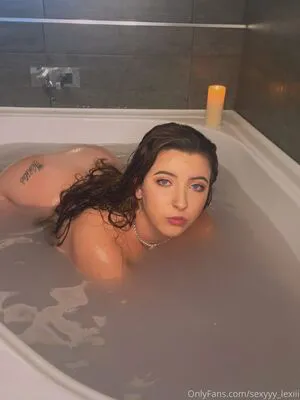 Sexyyy Lexiii OnlyFans Leaked Free Thumbnail Picture - #5utF7DT15w