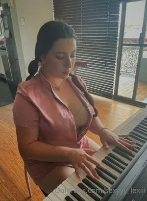 Sexyyy Lexiii OnlyFans Leaked Free Thumbnail Picture - #q113sU3fJt