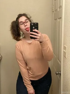 Sexyzeyfree OnlyFans Leaked Free Thumbnail Picture - #GUyqu48gjY