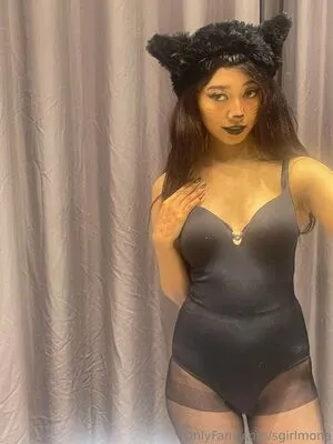 Sgirlmona OnlyFans Leaked Free Thumbnail Picture - #FiIeaRSb4n