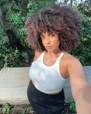 Shadia Ampadu OnlyFans Leaked Free Thumbnail Picture - #hTPGE4lupq