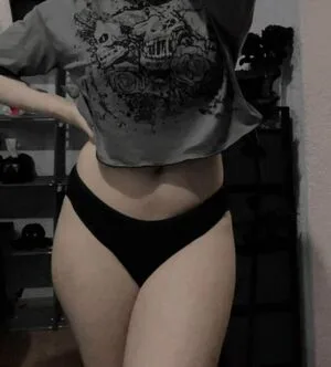 Shadowkyuu OnlyFans Leaked Free Thumbnail Picture - #REyYDk5cW5