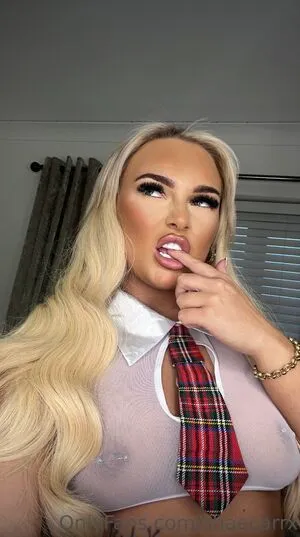 Shaecarrx OnlyFans Leaked Free Thumbnail Picture - #PQMiE3FVTT