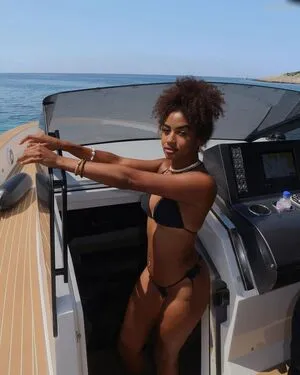 Shaggy Baggy OnlyFans Leaked Free Thumbnail Picture - #WoBxnky6Pm