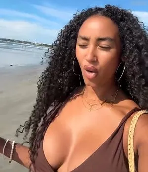 Shaggy Baggy OnlyFans Leaked Free Thumbnail Picture - #vrCAuBWyeg