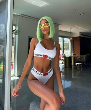 Shahafaharoni OnlyFans Leaked Free Thumbnail Picture - #qyOGXwr8lo