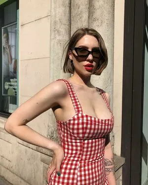 Shaitanova OnlyFans Leaked Free Thumbnail Picture - #hL43N1wX4N