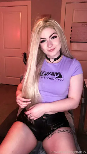 Shakethatashe OnlyFans Leaked Free Thumbnail Picture - #HeaZIAHJG0