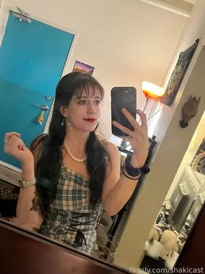 Shakicast OnlyFans Leaked Free Thumbnail Picture - #1fOdRXSawq