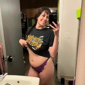 Shakicast OnlyFans Leaked Free Thumbnail Picture - #5Mp3J68lNE