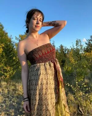 Shakicast OnlyFans Leaked Free Thumbnail Picture - #8316T7aME2