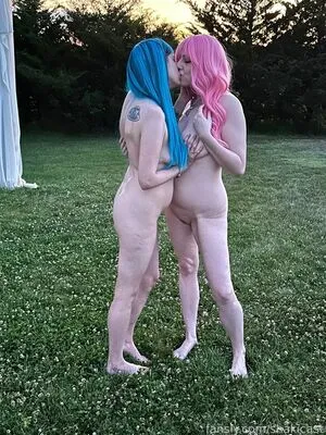 Shakicast OnlyFans Leaked Free Thumbnail Picture - #S4rORS4PJB
