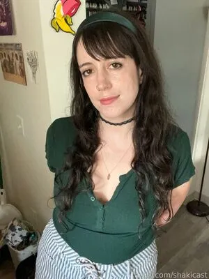 Shakicast OnlyFans Leaked Free Thumbnail Picture - #c7Z5qNrvz8
