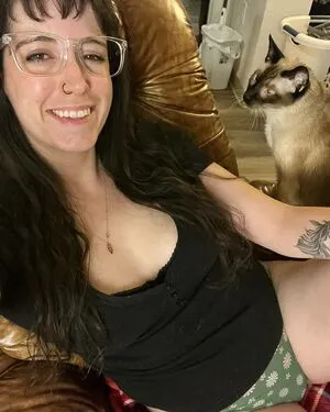 Shakicast OnlyFans Leaked Free Thumbnail Picture - #h2kM1IZnxZ