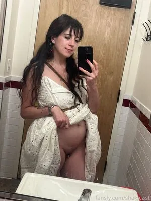 Shakicast OnlyFans Leaked Free Thumbnail Picture - #rBEMELWqIL