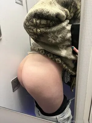 Shakicast OnlyFans Leaked Free Thumbnail Picture - #rRDwTU96q5