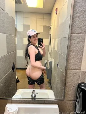 Shakicast OnlyFans Leaked Free Thumbnail Picture - #wlbJB6SAPZ