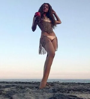 Shakira OnlyFans Leaked Free Thumbnail Picture - #50KRiceVB5