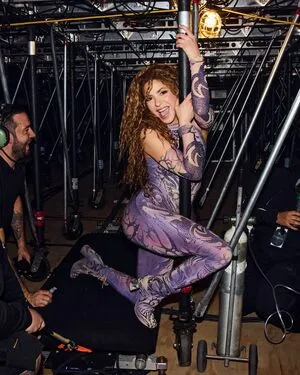 Shakira OnlyFans Leaked Free Thumbnail Picture - #CWmluU5z51