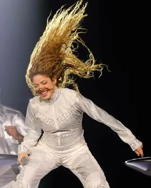 Shakira OnlyFans Leaked Free Thumbnail Picture - #TIRxChsrVy