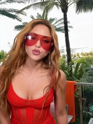 Shakira OnlyFans Leaked Free Thumbnail Picture - #iyaa5M3Gal