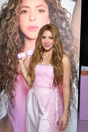 Shakira OnlyFans Leaked Free Thumbnail Picture - #ttyAXqI86l