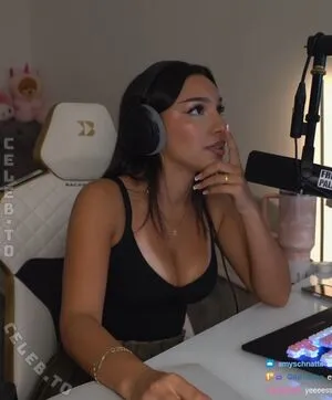Shakiravv OnlyFans Leaked Free Thumbnail Picture - #9bLijYW55e