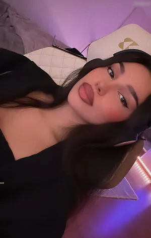 Shakiravv OnlyFans Leaked Free Thumbnail Picture - #RiXNFlFSxz