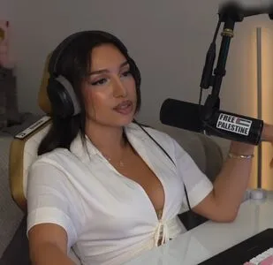 Shakiravv OnlyFans Leaked Free Thumbnail Picture - #cQFafrQBQr