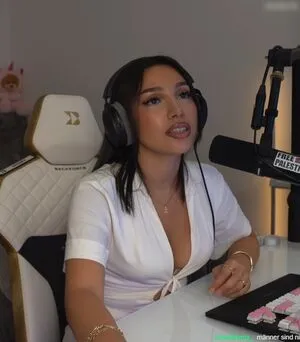 Shakiravv OnlyFans Leaked Free Thumbnail Picture - #hFfbqvncQI
