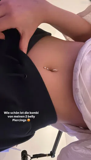Shakiravv OnlyFans Leaked Free Thumbnail Picture - #wFVpyUR9D4