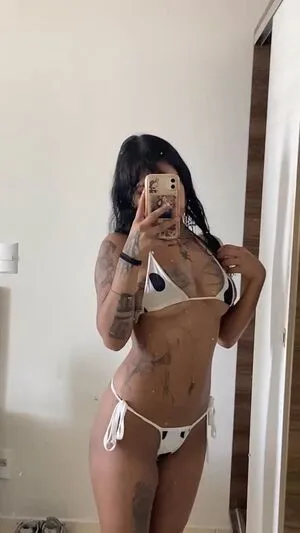 Shalydaniela OnlyFans Leaked Free Thumbnail Picture - #LSr8ENuyY7