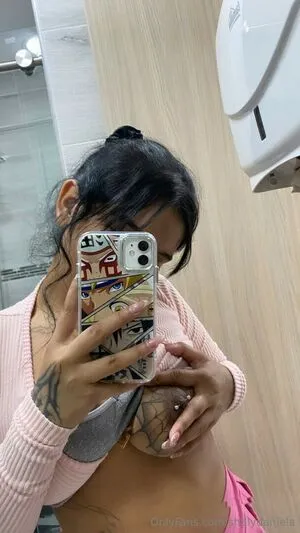 Shalydaniela OnlyFans Leaked Free Thumbnail Picture - #lkFiDoapRR