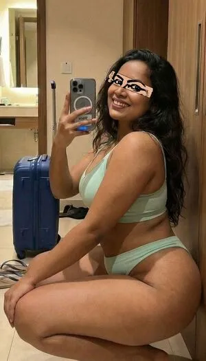 Shameless Shalu OnlyFans Leaked Free Thumbnail Picture - #5unFDmatns